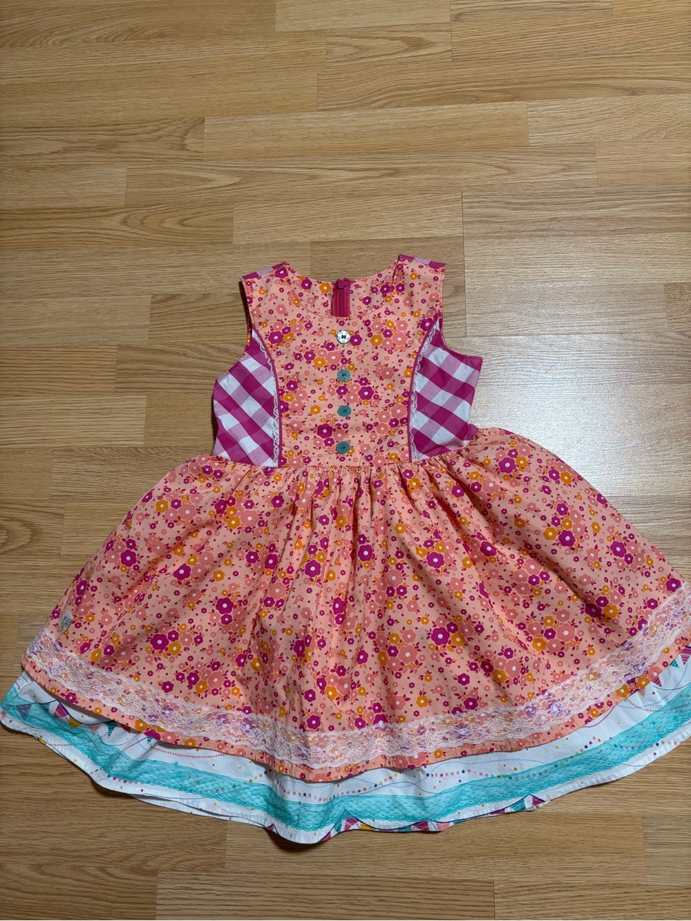 “Wildflower” dress size 8 in like new condition